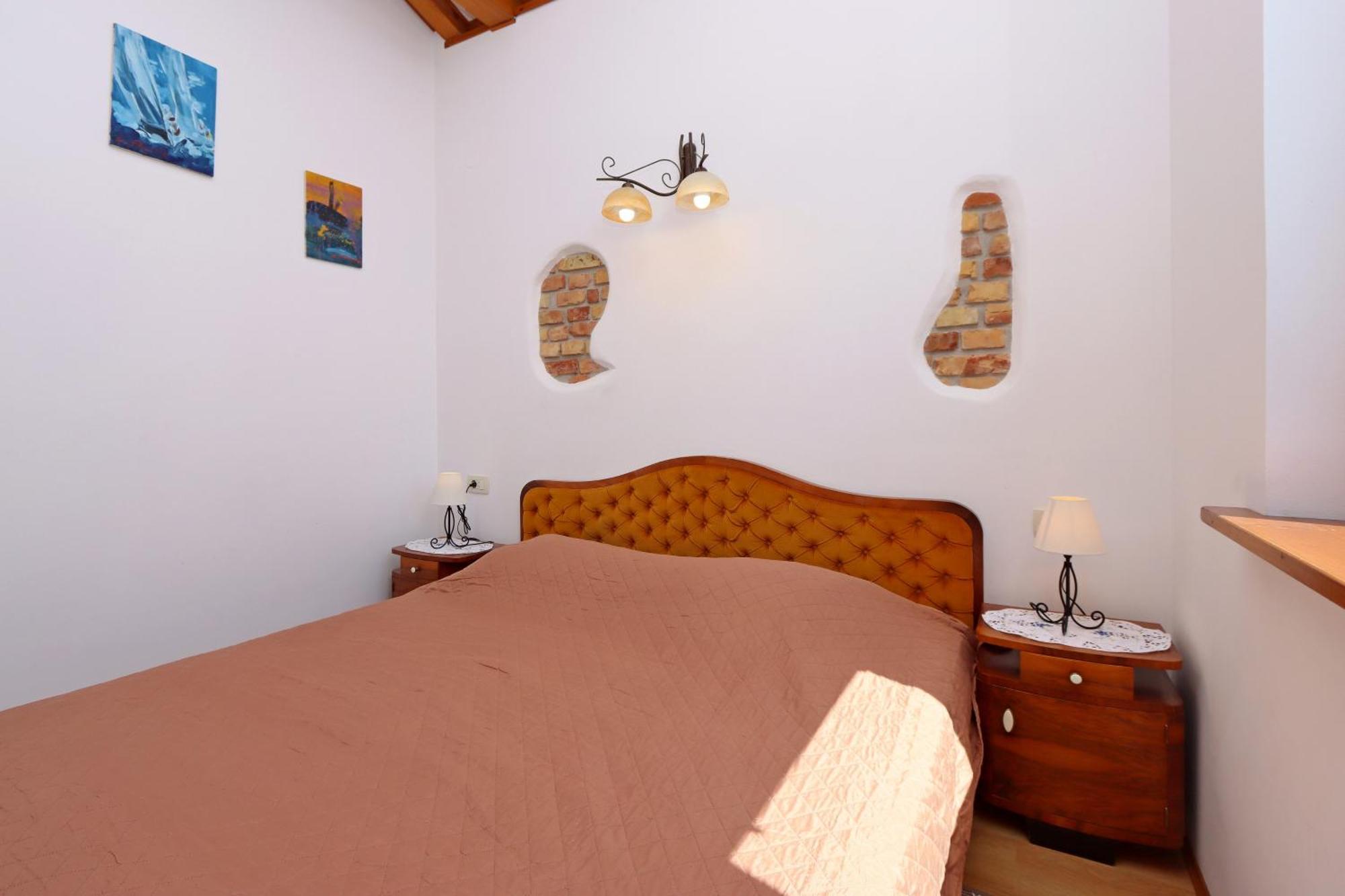 Apartments With A Parking Space Opatija - Pobri, Opatija - 7813 Матулі Номер фото