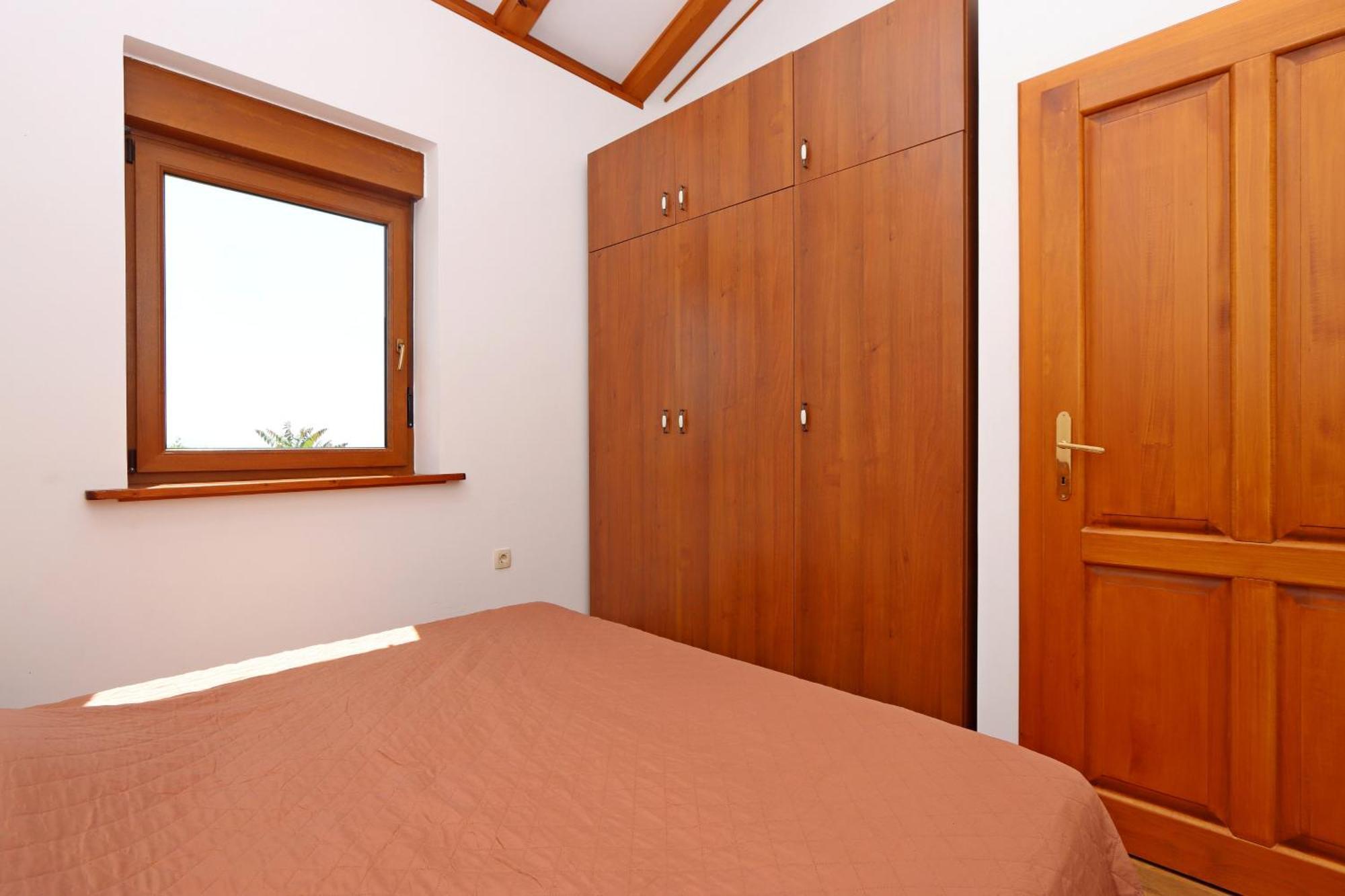 Apartments With A Parking Space Opatija - Pobri, Opatija - 7813 Матулі Номер фото