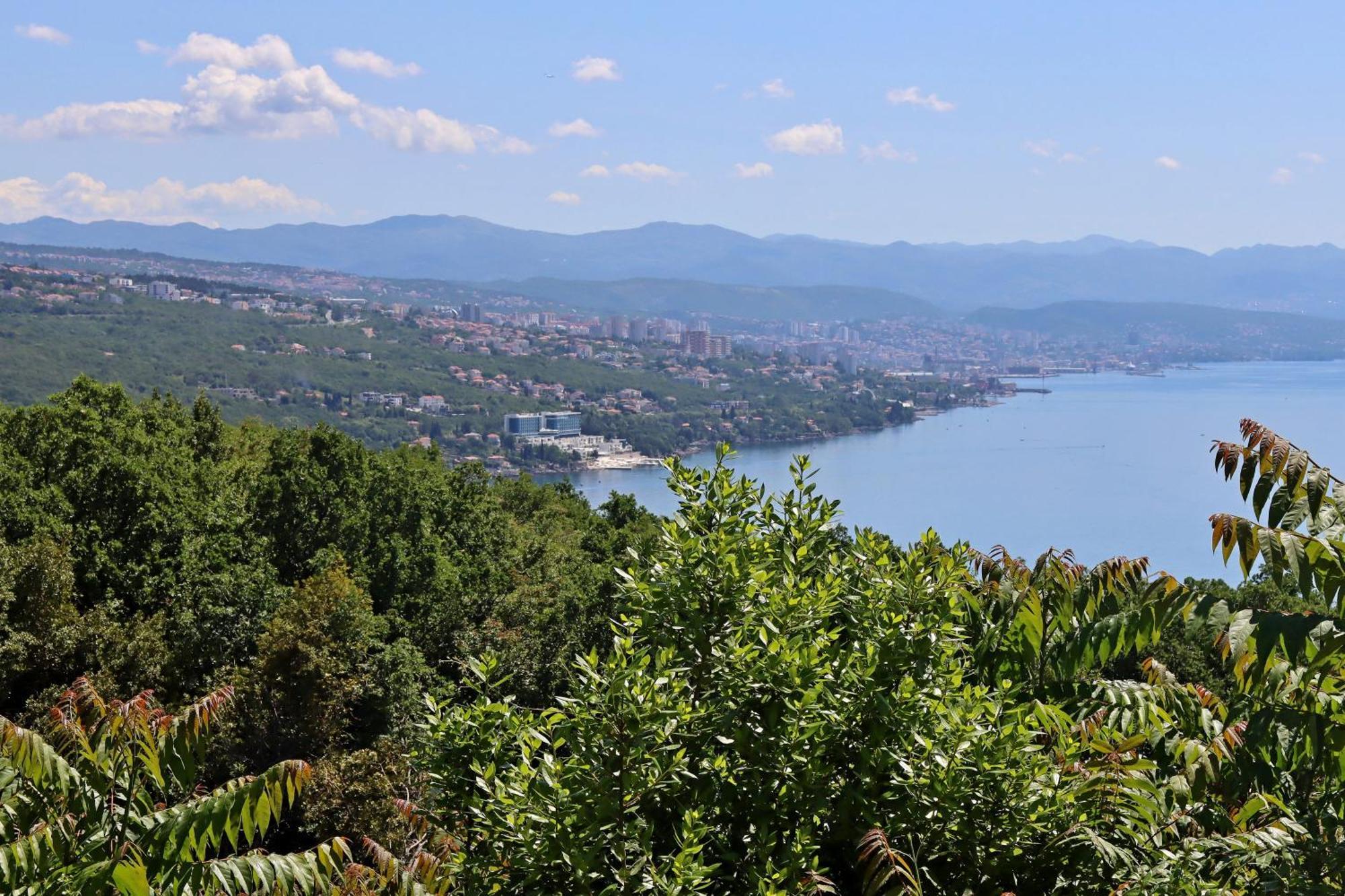 Apartments With A Parking Space Opatija - Pobri, Opatija - 7813 Матулі Екстер'єр фото