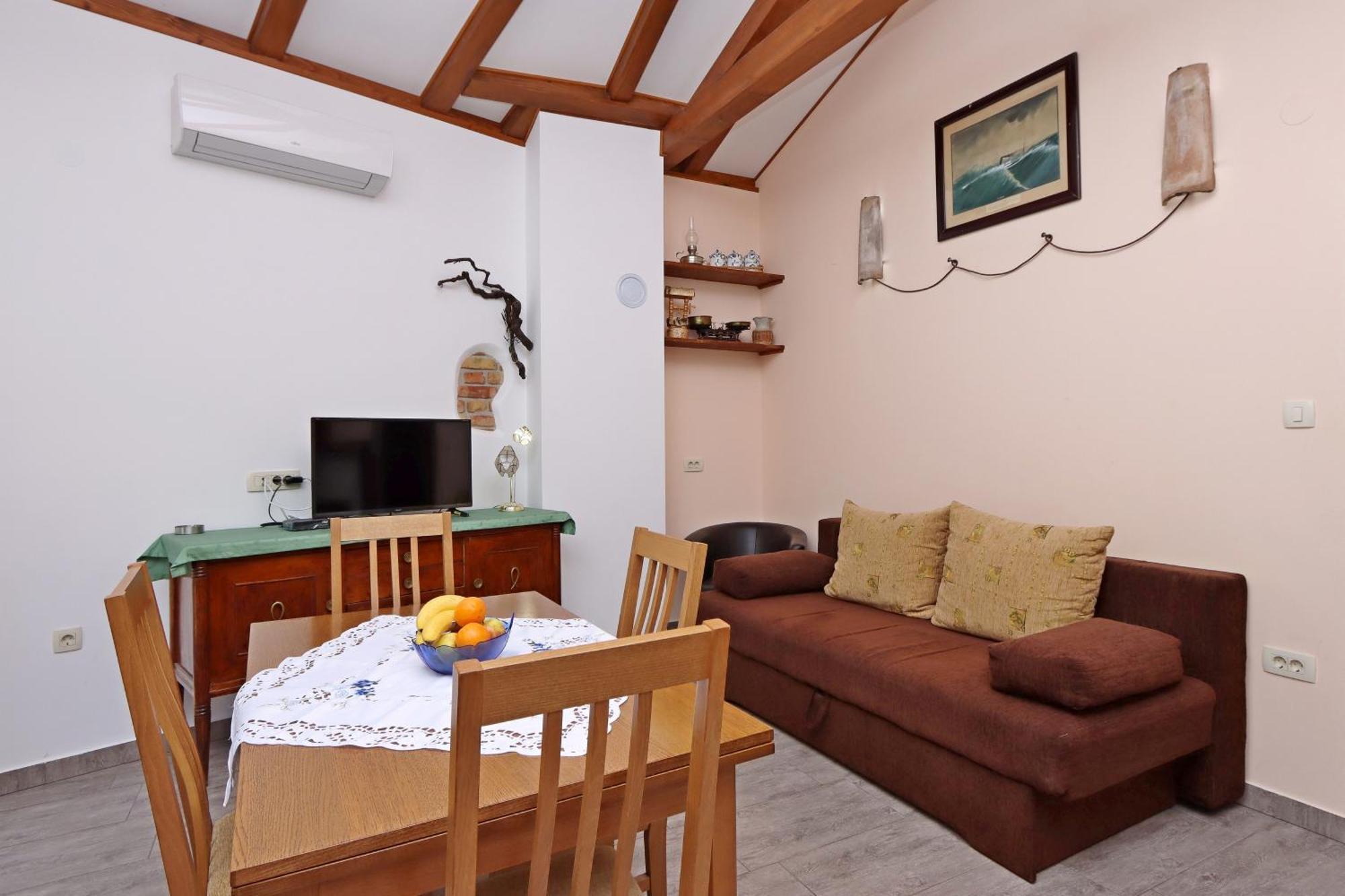 Apartments With A Parking Space Opatija - Pobri, Opatija - 7813 Матулі Екстер'єр фото