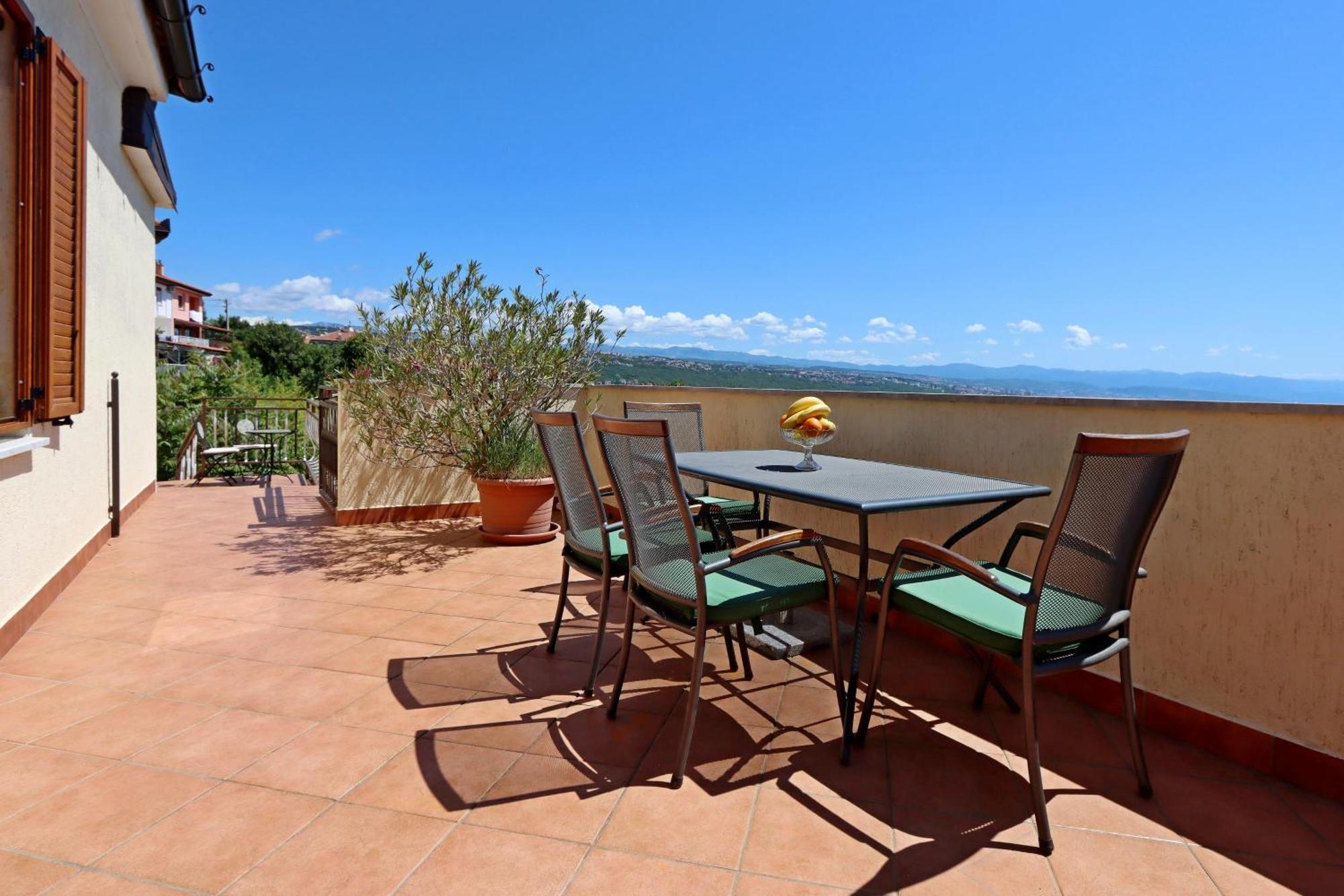 Apartments With A Parking Space Opatija - Pobri, Opatija - 7813 Матулі Екстер'єр фото
