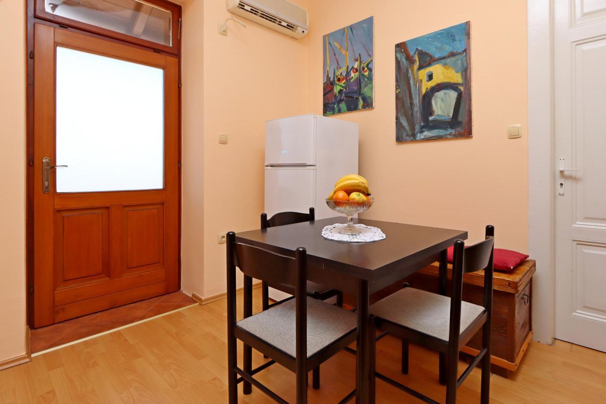 Apartments With A Parking Space Opatija - Pobri, Opatija - 7813 Матулі Екстер'єр фото
